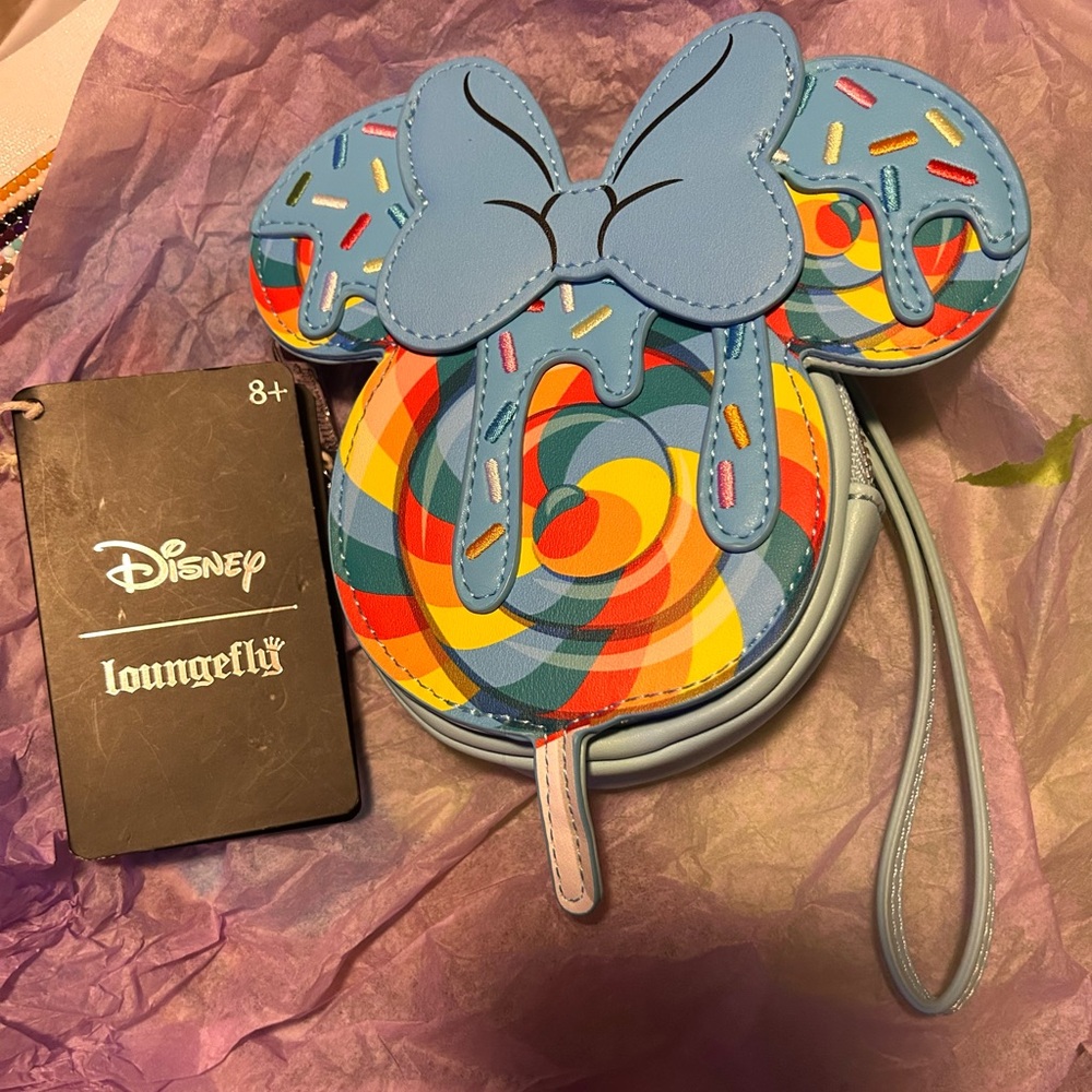 Disney Loungefly Minnie Mouse Wristlet